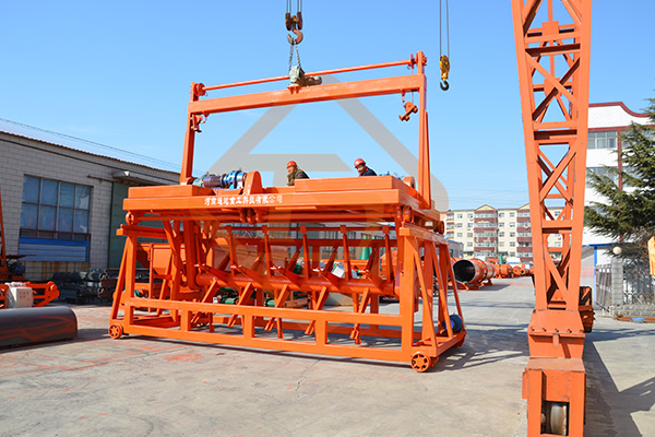 幾萬塊的污泥發(fā)酵翻堆機(jī)型號有哪些?具體價格多少?  　　