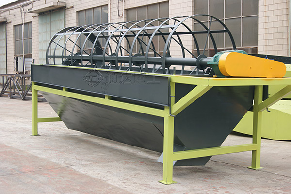 有機(jī)肥滾筒篩分機(jī)
