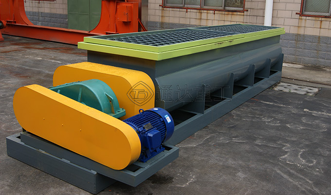 雞糞有機肥料雙軸連續(xù)攪拌機