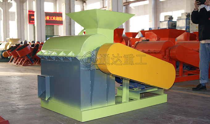 牛羊糞半濕物料有機肥粉碎機