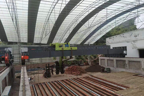 大型液壓雙輪盤式有機肥發酵設備