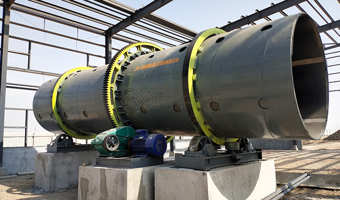 內(nèi)蒙古牛羊糞有機(jī)肥造粒機(jī)